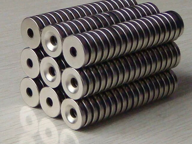 沉頭工具磁鐵